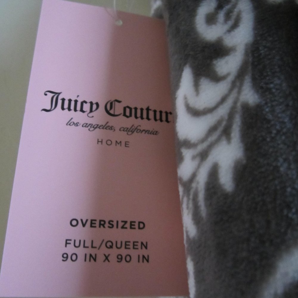 Juicy Couture 90"X90" JC Grey White Home Throw Blanket Full/Queen - Picture 5 of 5